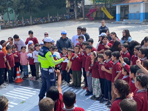 Eşme İlçe J.K.lığı Trafik Jandarması Ekiplerince Trafik Haftası Etkinlikleri